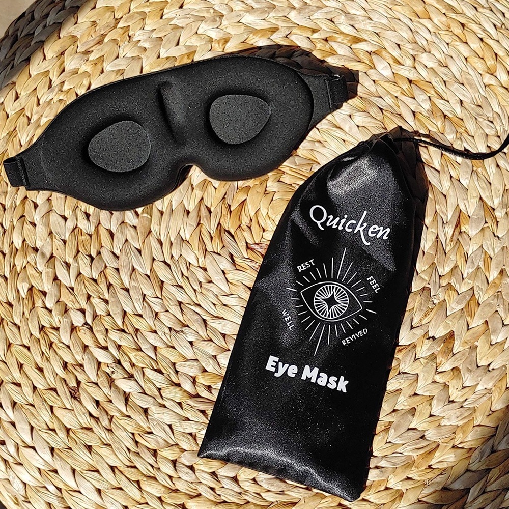 🌸 (2/$20) Quicken Sleep Eye Mask w/ ear plugs